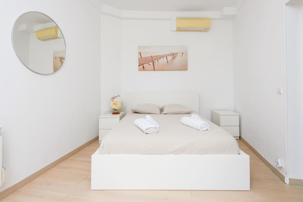 Les Lucioles Apartment *